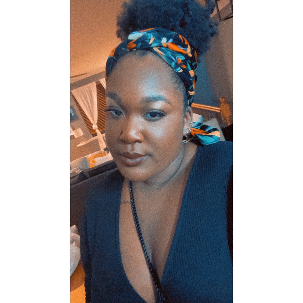 Meet your Posher, Arianna